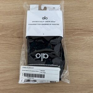NWT Alo Unisex Half-Crew Sock